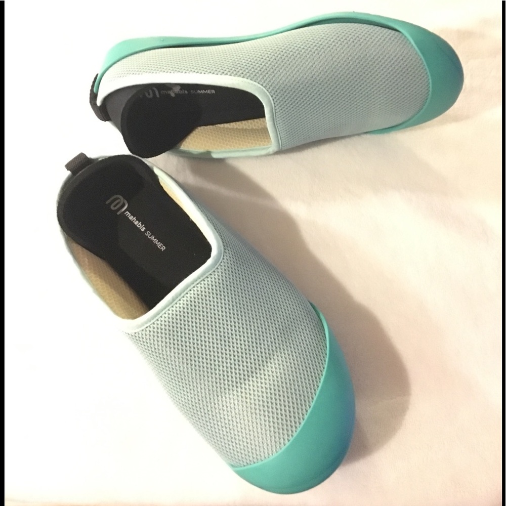 New Women's Shoes Color: Baby Blue Size: 7